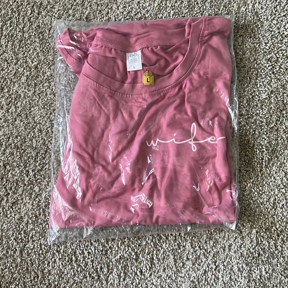 NWT wifey shirt
